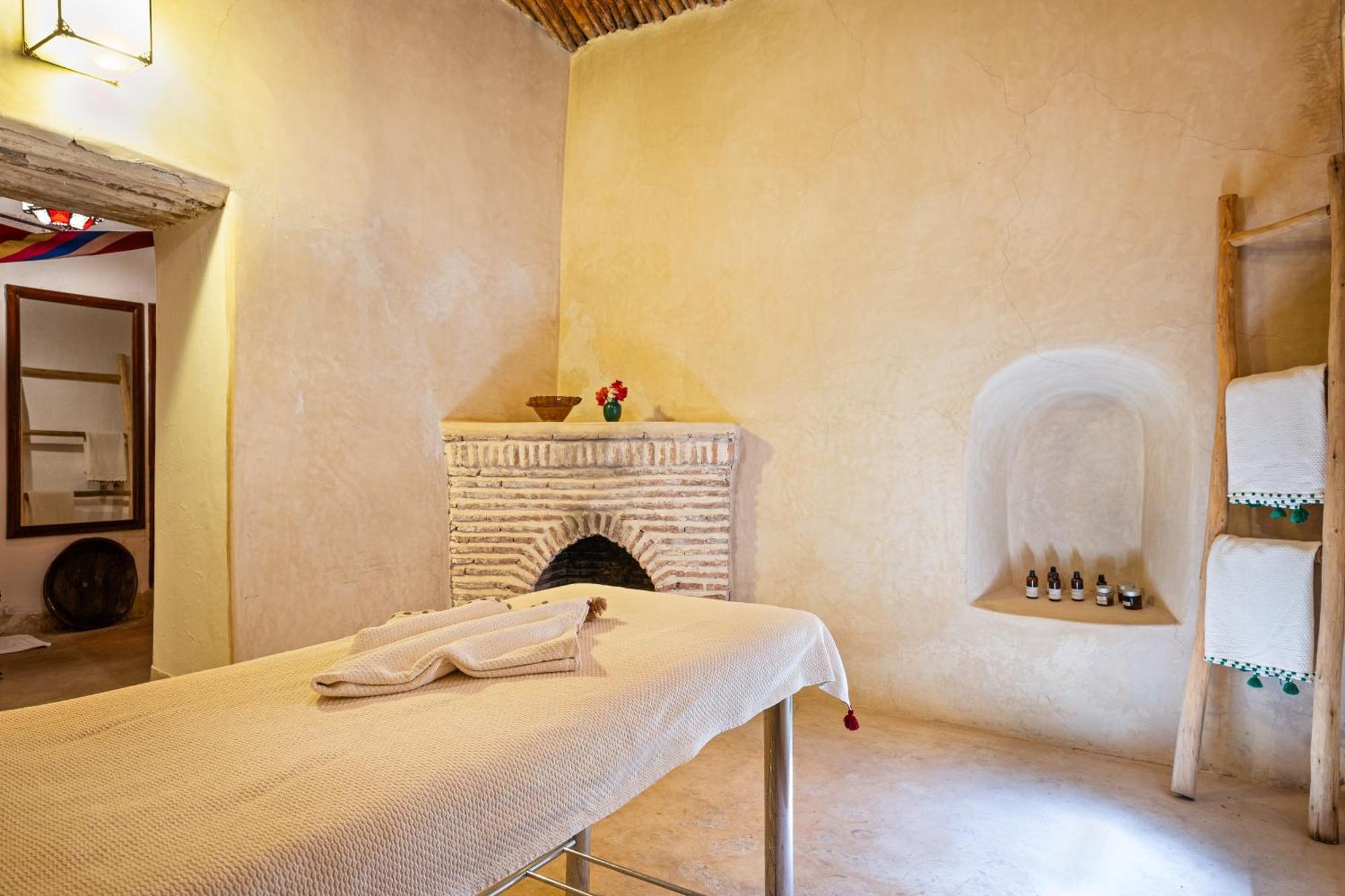 Tigmi Bed & Breakfast Oumnas Dış mekan fotoğraf
