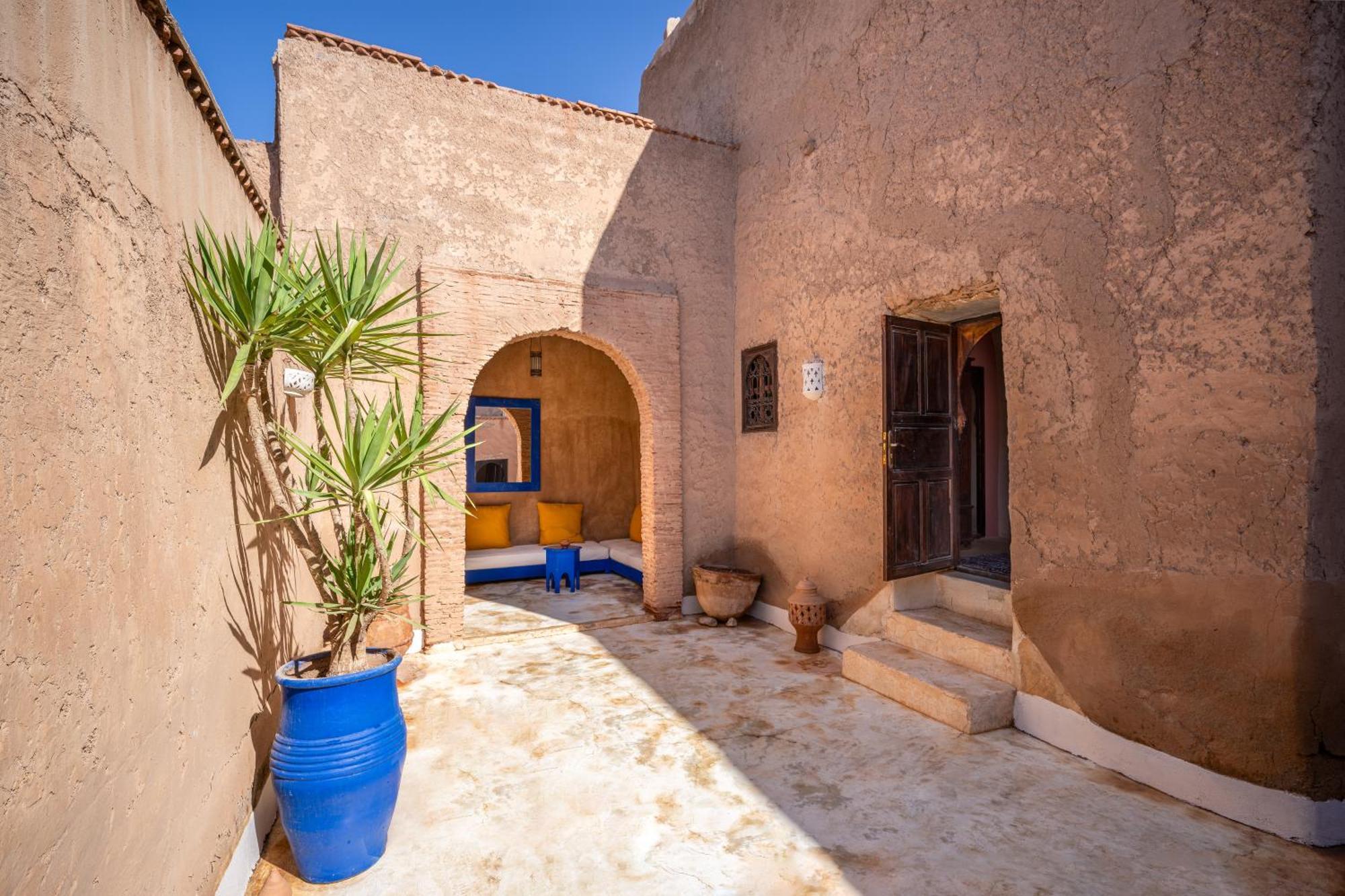 Tigmi Bed & Breakfast Oumnas Dış mekan fotoğraf